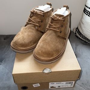 UGG W Neumel Chestnut Boot 1094269 W / CHE